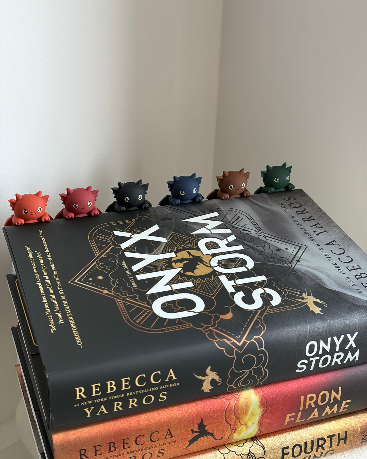 DROPPING TONIGHT AT 6PM EST! Bonded Buddies Fourth Wing Dragons - Blind Box